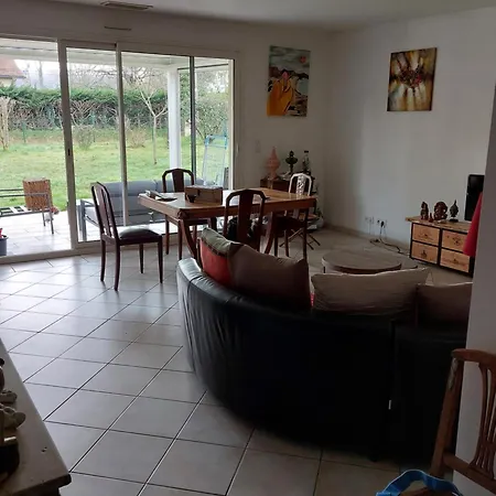 בית נופש Maison En Campagne Lahourcade