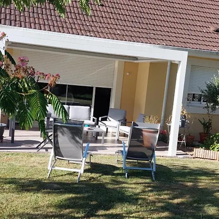 בית נופש Maison En Campagne *